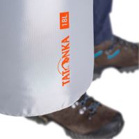 Nepromokavý vak Tatonka Dry Sack 18 litrů (6)
